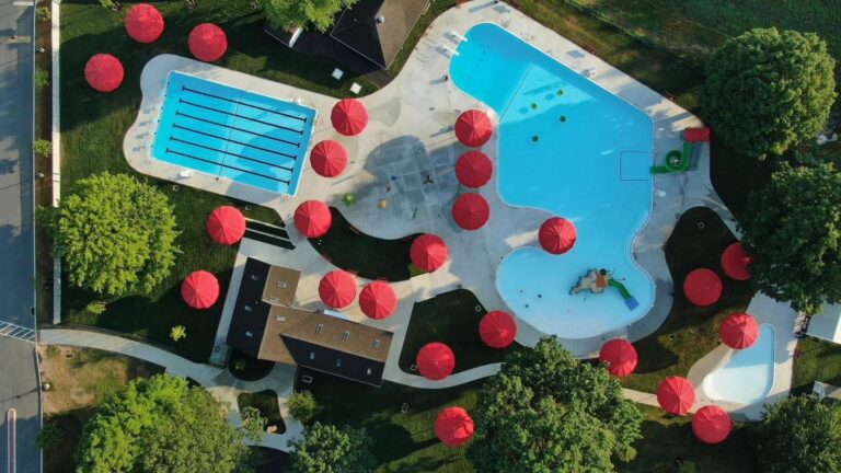 Indoor & Outdoor Pools – Lititz Rec